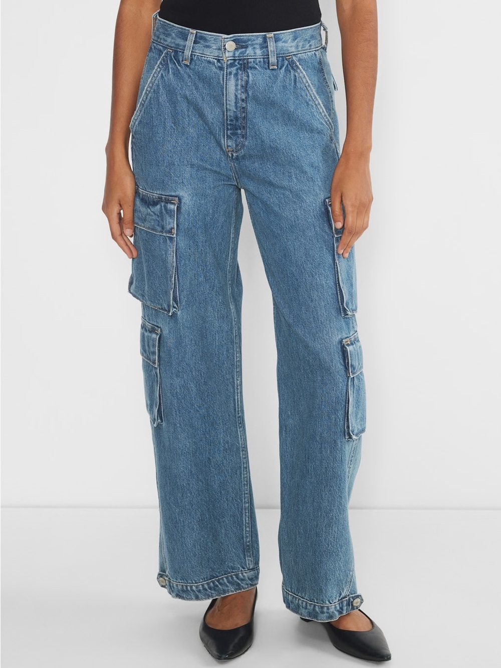 Aritzia Denim Forum The '90s Millie Hi-Rise Cargo Jean Size 29